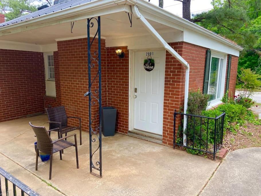 Charming Condo Near Downtown, Ncsu And Pnc Arena ราลลี ภายนอก รูปภาพ